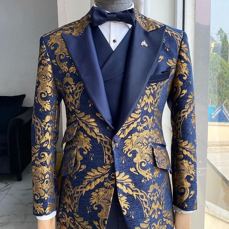 New Jacquard Floral Tuxedo Suits for Men Wedding Slim Fit Navy Blue and Gold Gentleman Jacket with Vest Pant 3 Piece Male Costume