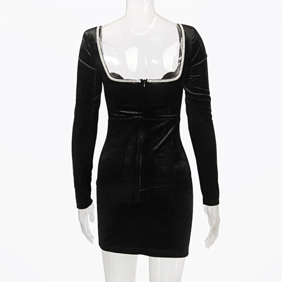 New Women Long Sleeve Sexy Dress Deep V Neck Wired Diamand Crystal Padded Shoulder Bodycon Outfits Women Winter Velvet Party Dress