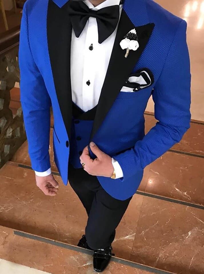 New Classic Men Royal Wedding Suit Blue Floral Slim Fit Custom Made Mens Suits Wedding Suits For Groom Tuxedos 3 Pieces Groomsmen Suits Best Man