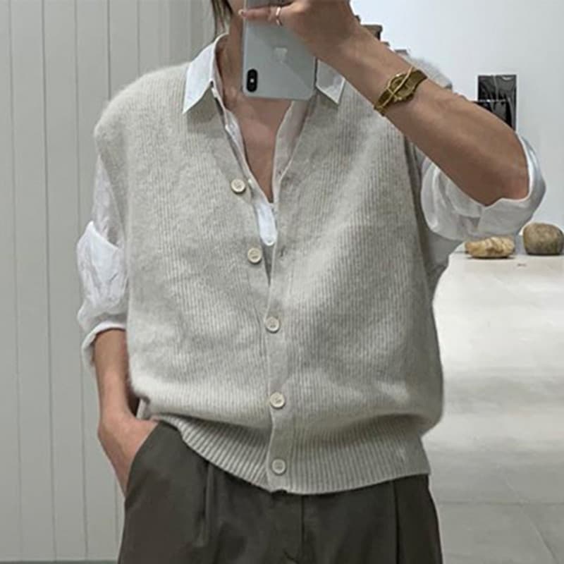 Cardigan Sweater Vest Loose Autumn and Winter Warm Knitted Vest Sweater for Women Loose Solid Sleeveless Sweaters 16348