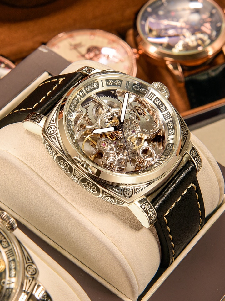 Men Authentic Brand Carved Watches