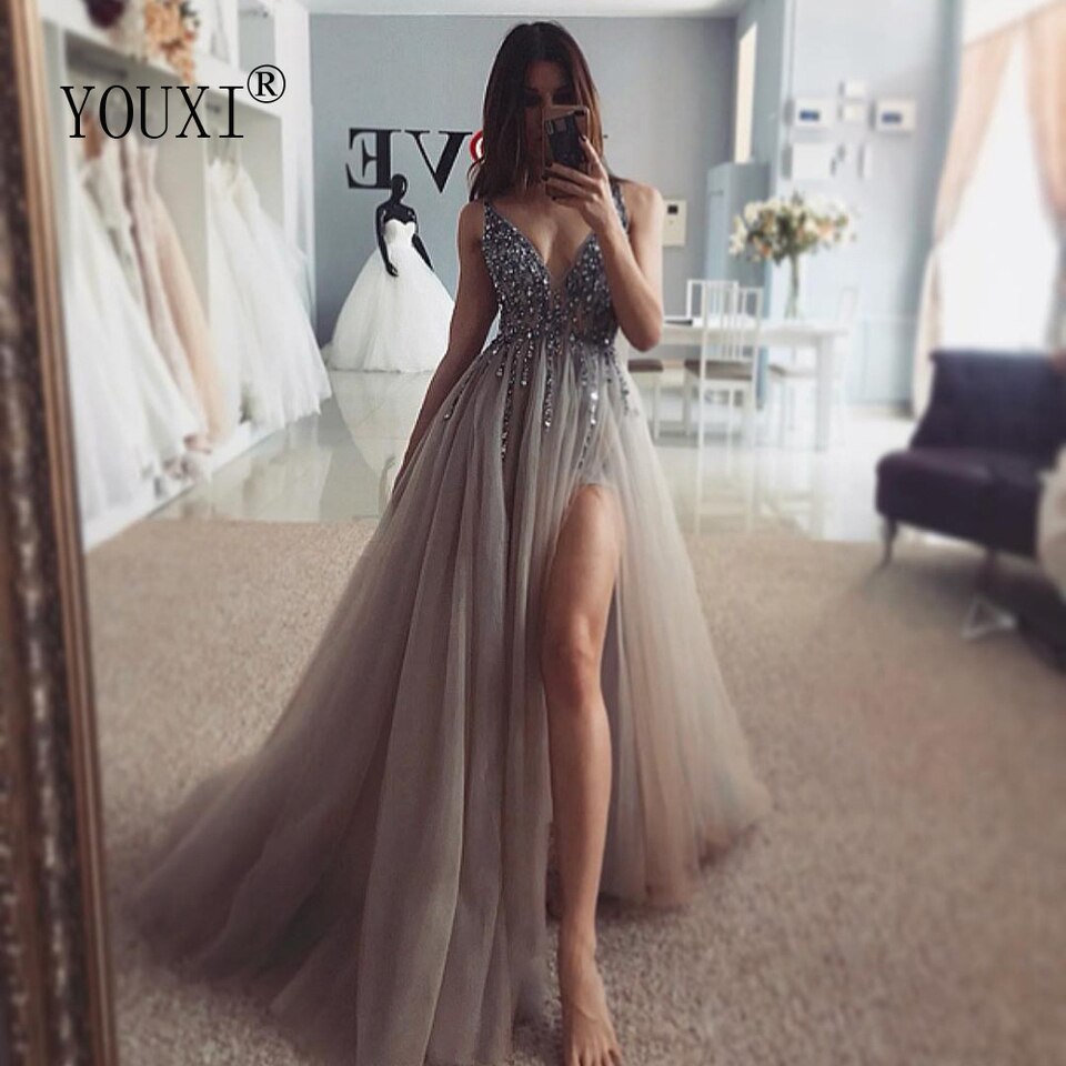 New Beading Prom Dresses Long V Neck Light Grey High Split Tulle Sweep Train Sleeveless Evening Gown A-Line Backless Vestido De