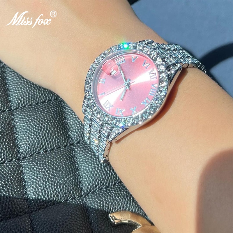 New Pink Women Watch Luxury Small Face Elegant Quartz Watches For Ladies Icy Look Party Jewelry Mini Babe So Cute Arm Clock
